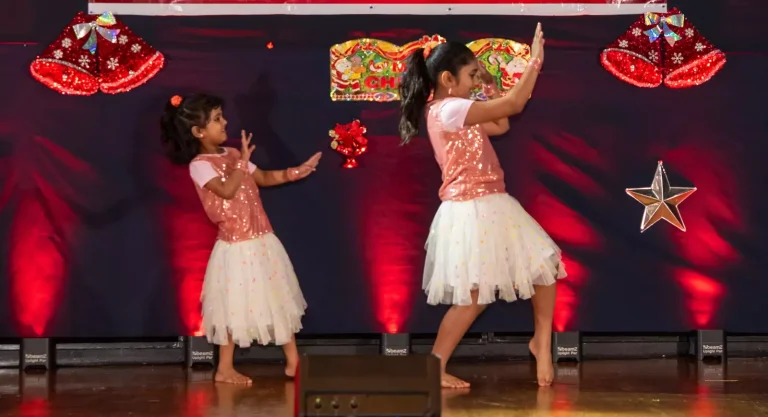 Dance2